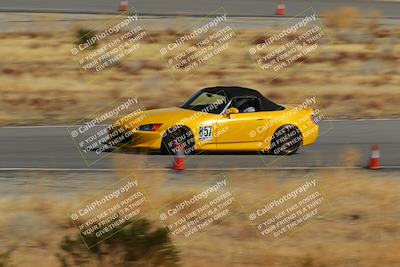 media/Feb-22-2025-Team Topak Racing (Sat) [[cb57a51a40]]/Intermediate Low 2/Turns 2 and 4/